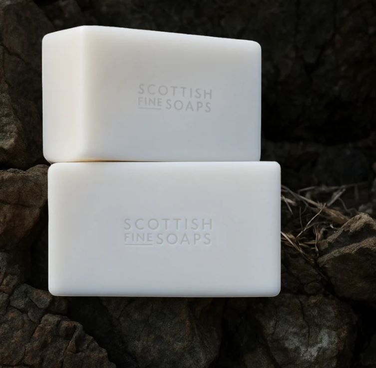 Thistle & Black Pepper Body Bar