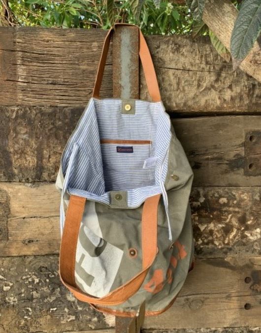 Segeltuchtasche Four