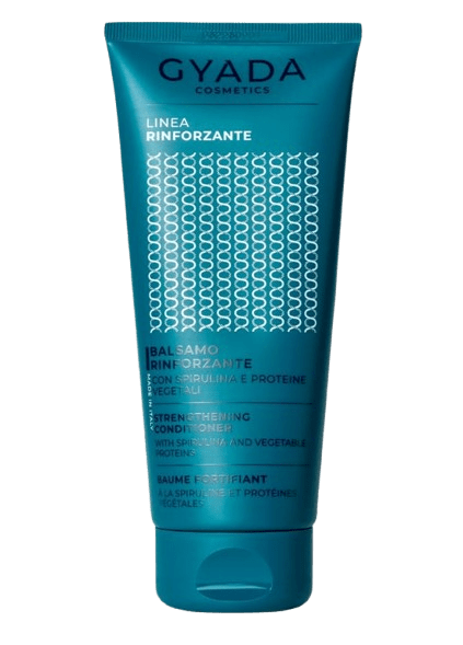 Gyada Cosmetics Stärkender Conditioner mit Spirulina ohne Hintergrund