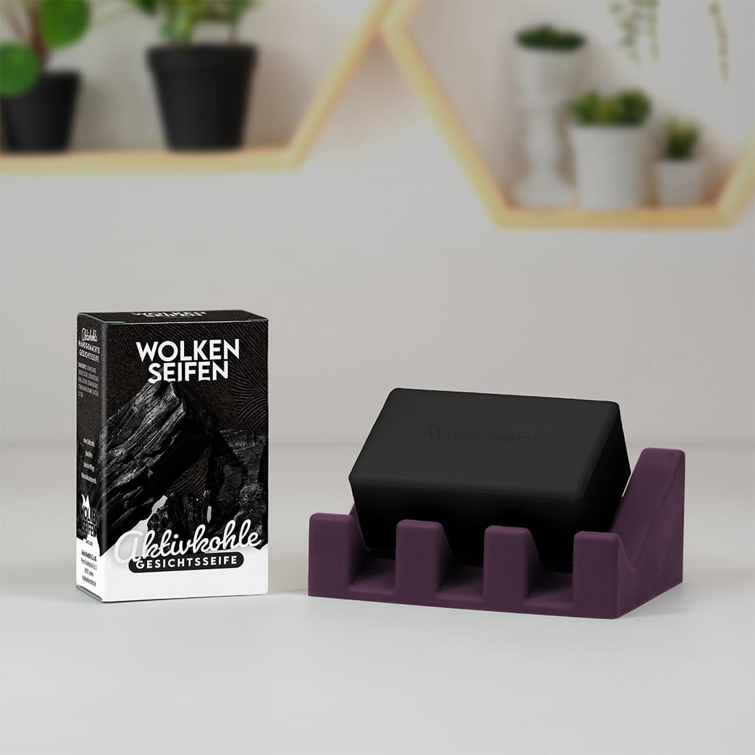 Wolkenseife mit Aktivkohle Wolkenseife mit Aktivkohle