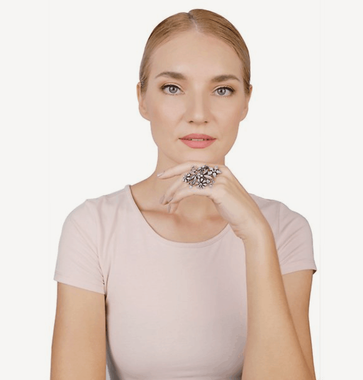 Twisted Blossom Ring white Twisted Blossom Ring white