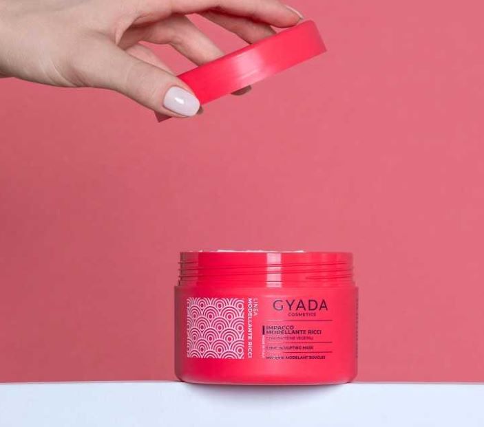 Locken-Haarmaske mit Protein