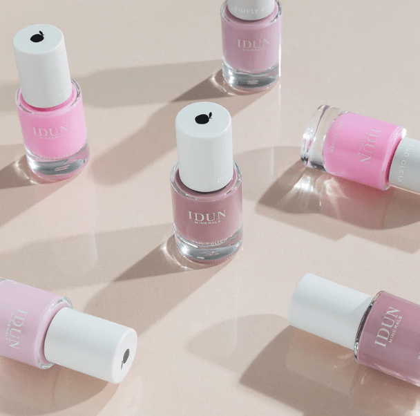 Nagellack Rökkvarts