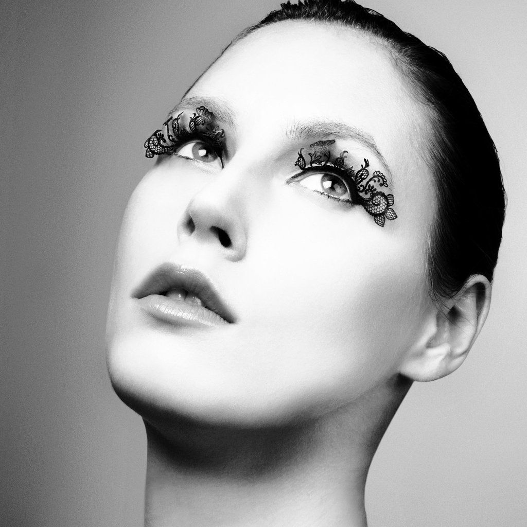 Paper Lashes Lace Garden