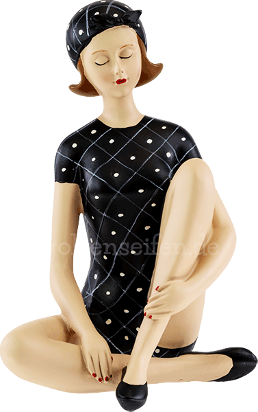 Pinup sitzend blau-kariert