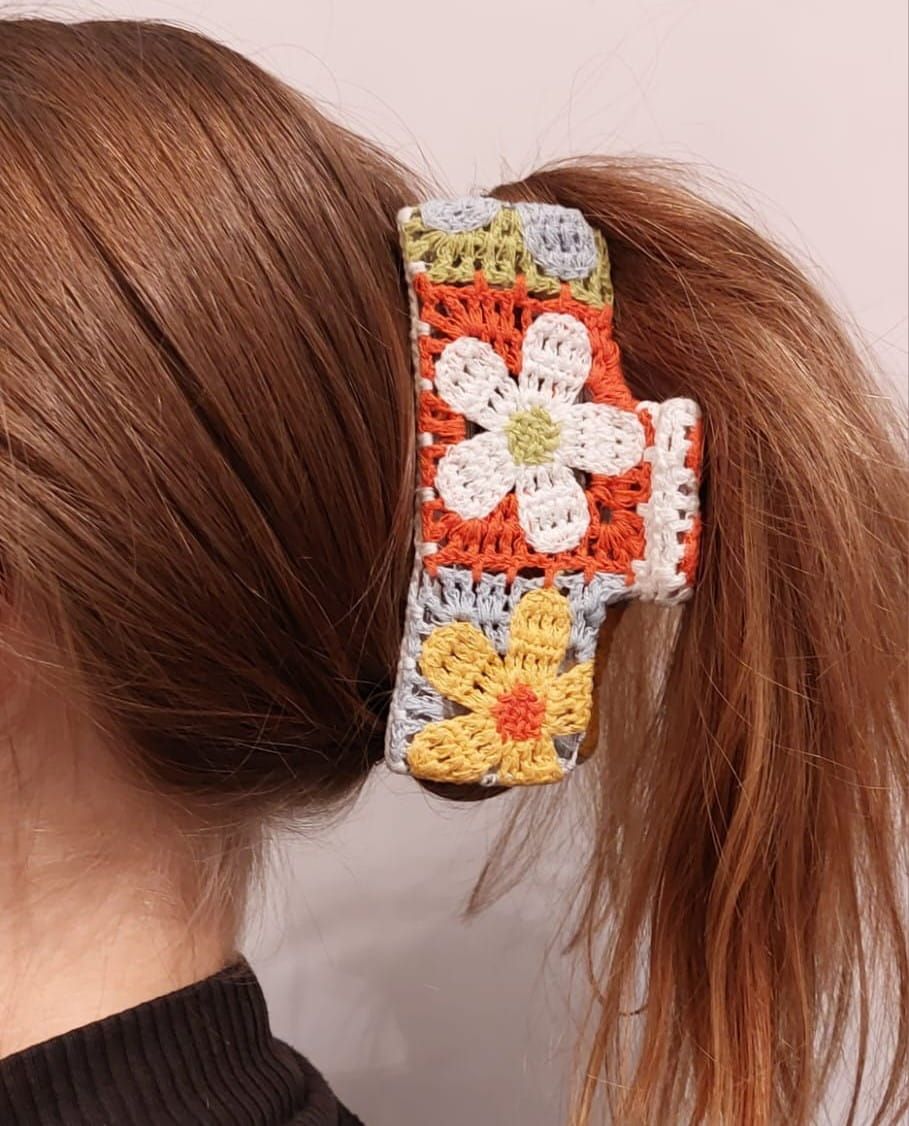 Haarkralle Strick Spring Haarkralle Strick Spring