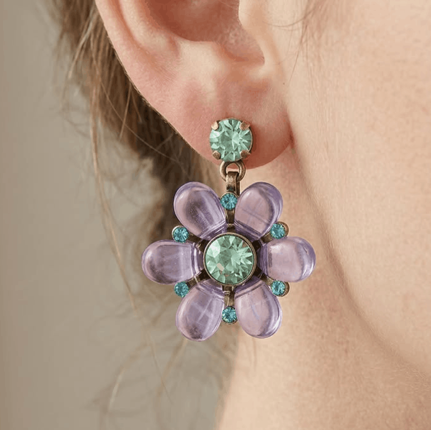 Daisy Love Ohrstecker Lila Daisy Love Ohrstecker Lila