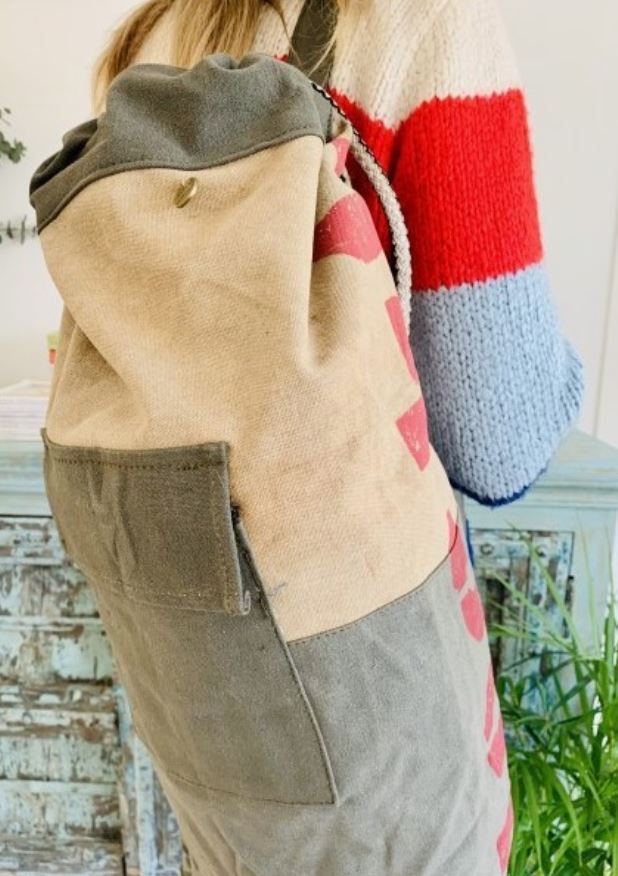 Oversize Rucksack Rot