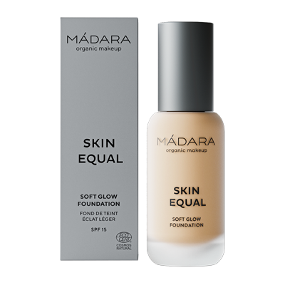 Mineralische Foundation Ivory Madara Mineralische Foundation LSF 15 Ivory ohne Hintergrund