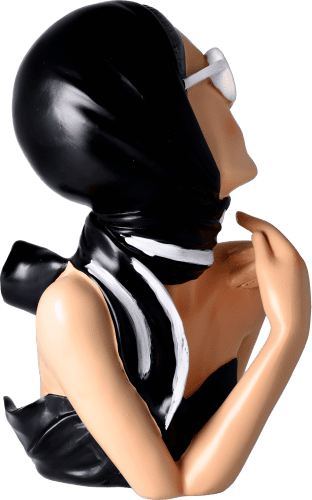 Lady Arrogant Lady Arrogant