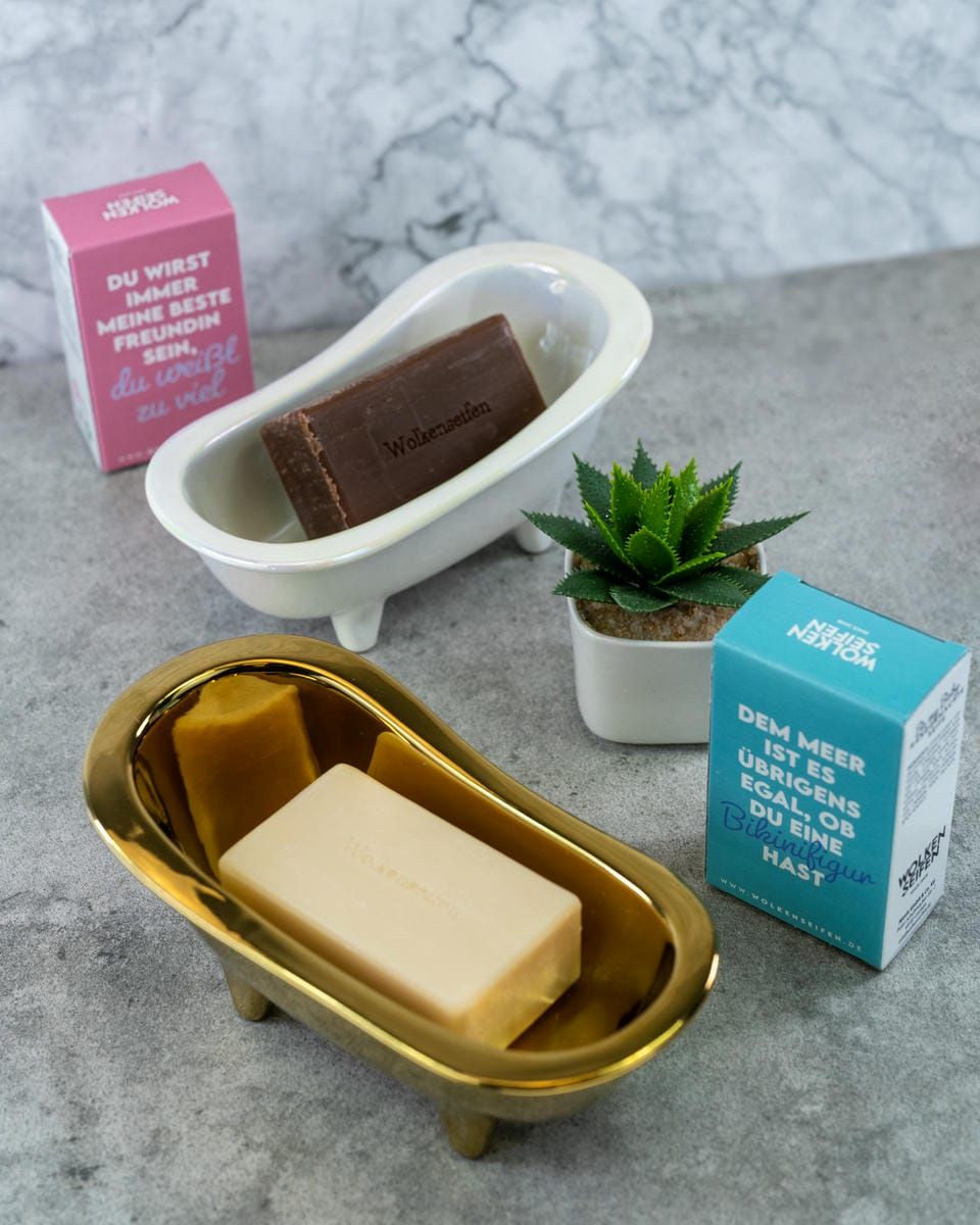 Keramik-Badewanne gold