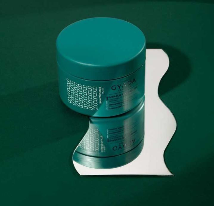 Stärkende Haarpackung mit Spirulina